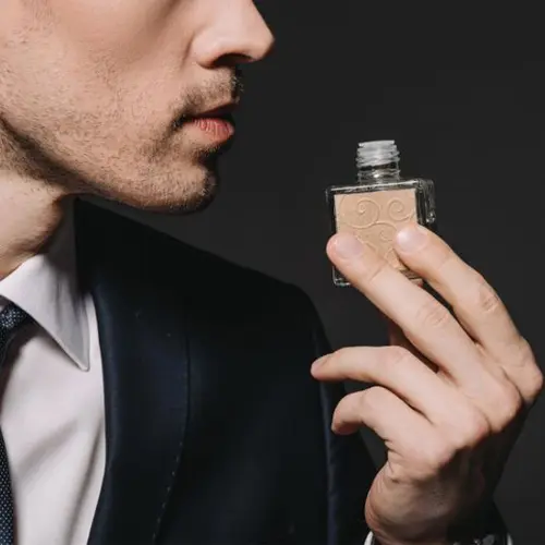 cok-satan-erkek-parfumleri-liva-parfum-ile-kendi-tarzinizi-yaratin